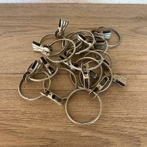 Vintage Metal Curtain Clip Rings: Rustic Farmhouse Decor, Set of 15