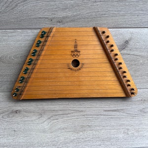 Vintage musical instrument gusli Solar Psaltery Children string toy zither Retro mini russian musical collectible Folk Instruments dulcimer