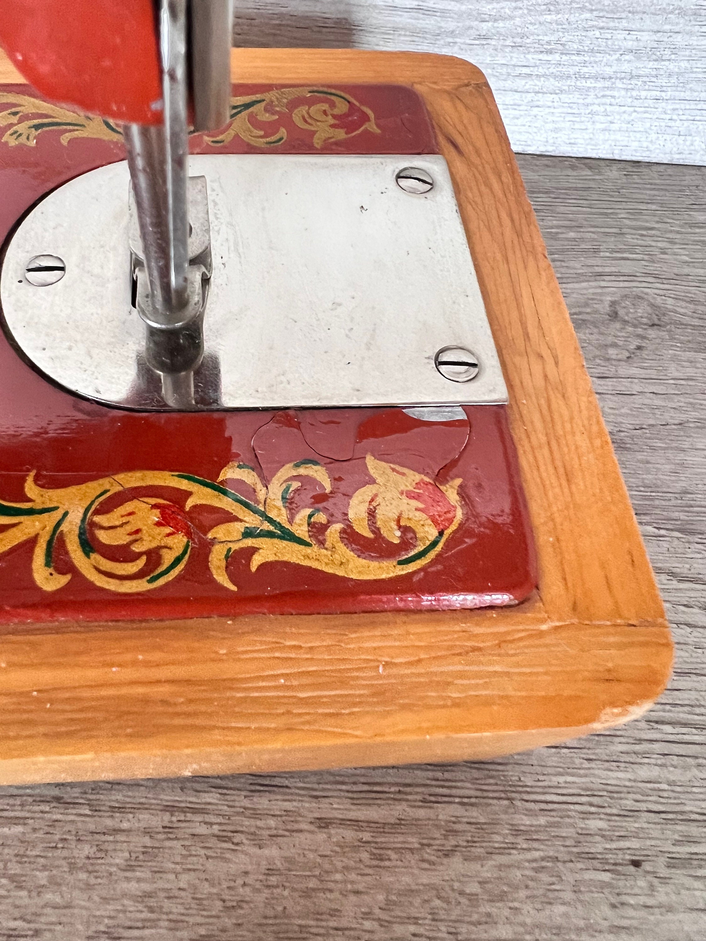 Emy's Vintage Sewing Tool Set – Zodiaa