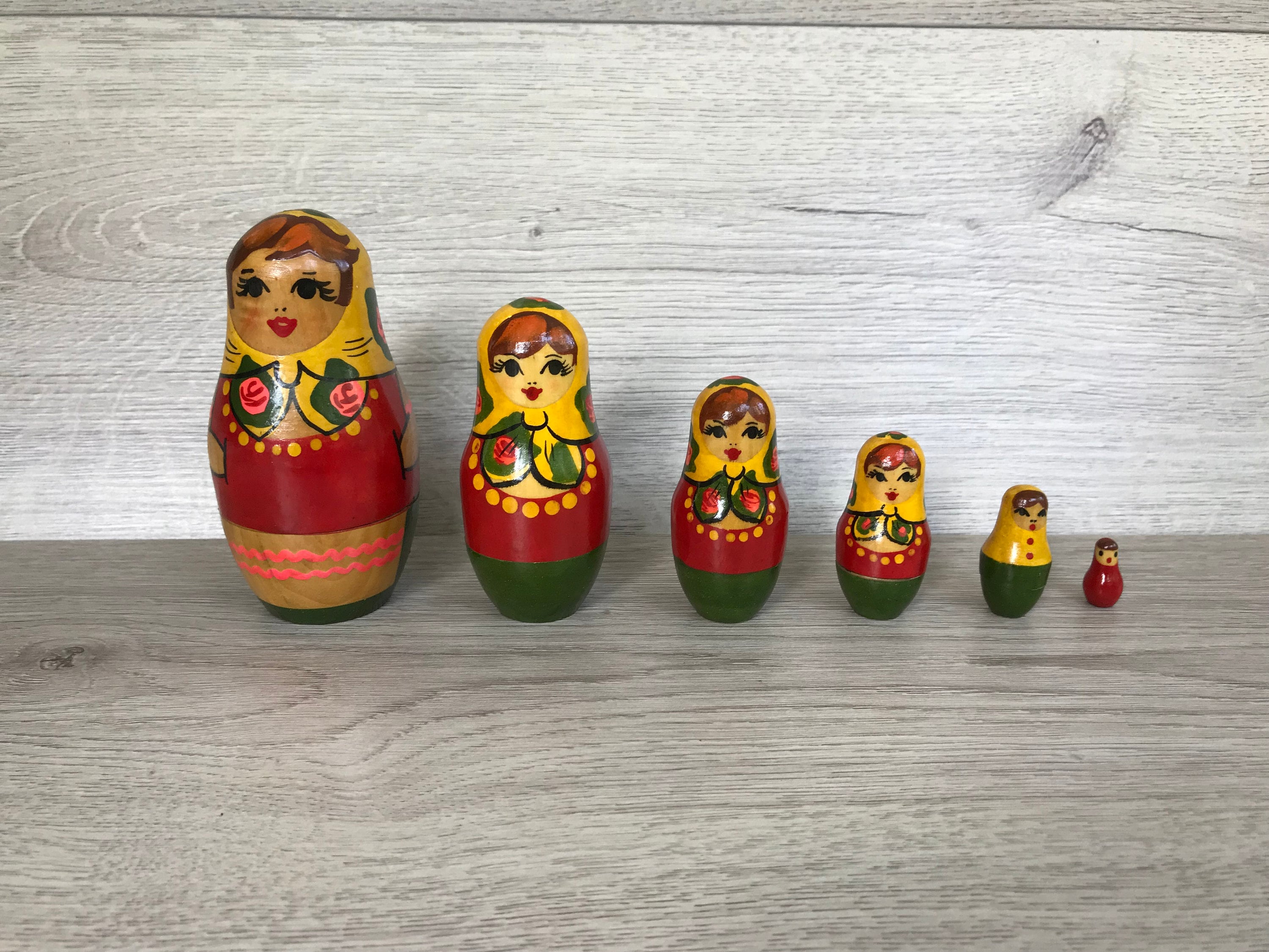 Poupées Russes Matriochka Vintage - Set De 3 Pièces Peintes à La Main - Années 1980