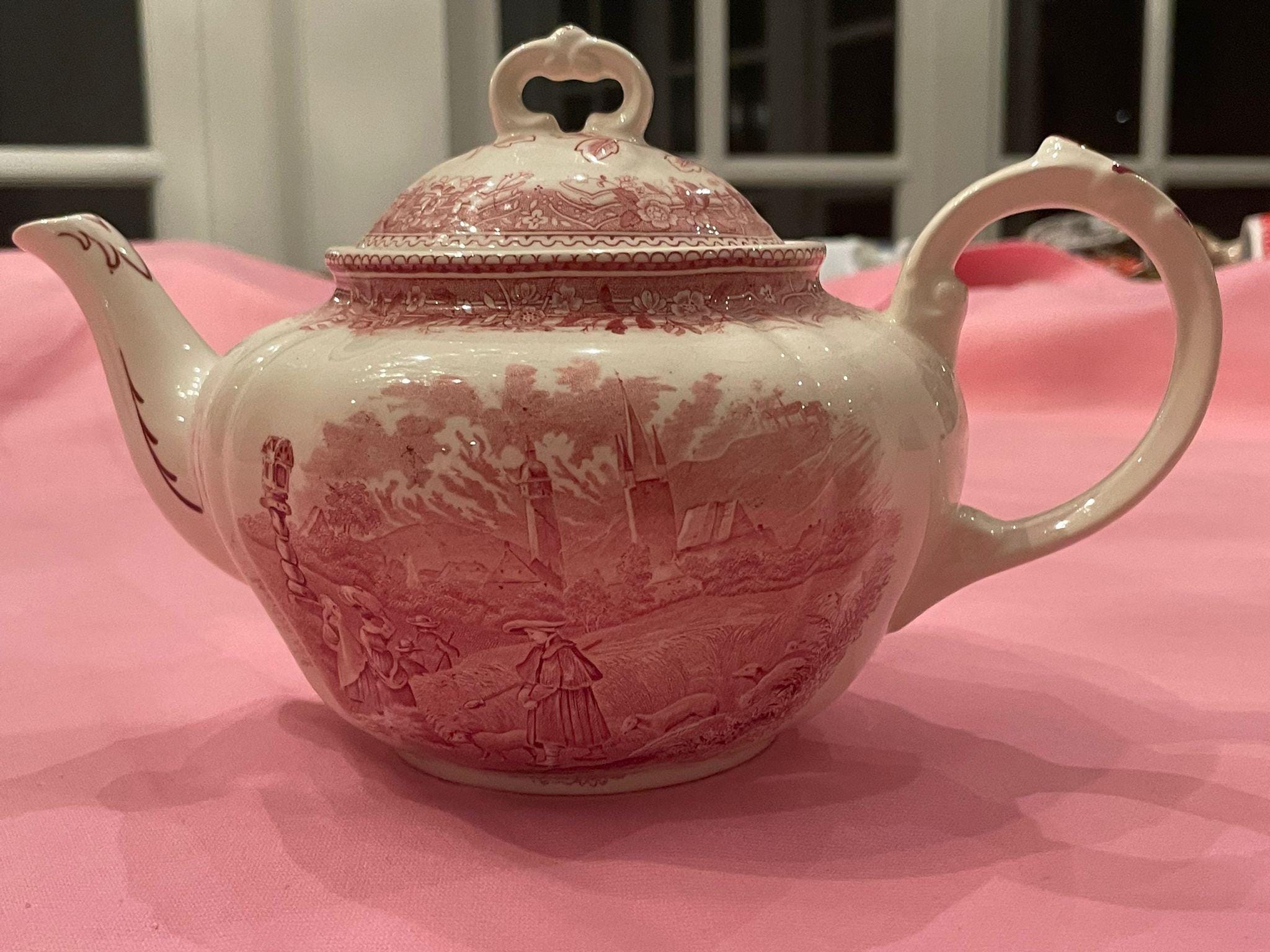 Villeroy & Boch Burgenland Individual Items in Pink, Teapot