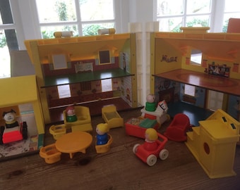Fisher Price Play Family House, collector’s item, toy