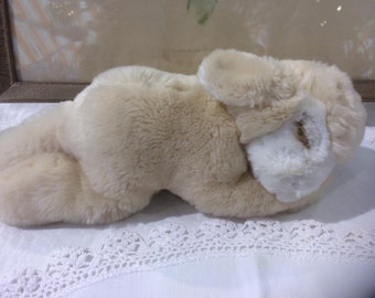 Steiff lying baby lamb Lamby 6522/04, birth gift, collector’s item