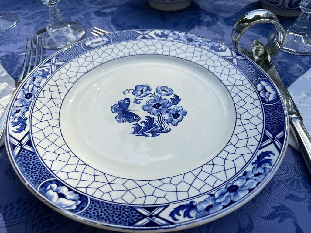 Société Ceramique Butterfly Tea and Breakfast Service, Wedding Société Ceramique Butterfly Tea and Breakfast Service, Wedding