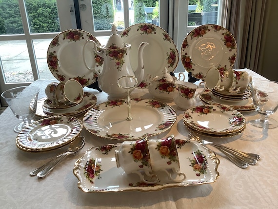 Royal Albert Old Country Roses Breakfast Service, FREE SHIPPING, Wedding  Gift, Anniversary Gift 