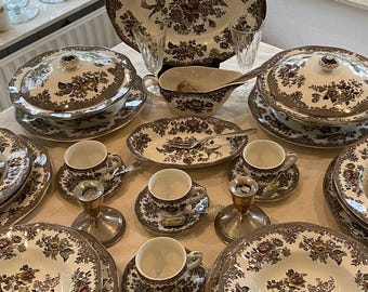 Vintage Wedgwood Amherst Dinner Set - Etsy