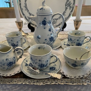 Sigma Japan, Victoria Blue bone china no. 7050 mocha coffee service, wedding gift, bridal shower gift