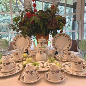 Wedgwood Provence, ontbijt en koffieservies, GRATIS VERZENDEN, verzamelobject, cadeau voor haar