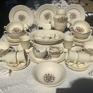Wedgwood Conway ontbijten- en brunch/lunchservice IV, GRATIS VERZENDING, verjaardagscadeau, cadeau voor haar