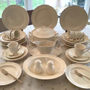 Service à dîner et café Wedgwood Queens Plain, 6 couverts, cadeau de mariage, cadeau de Noël