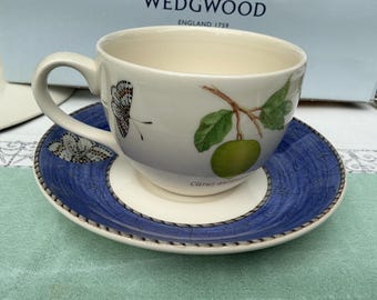Wedgwood Sarah's Garden Dinnerware Set - Blue Floral Queensware