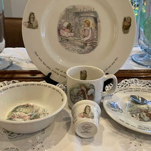 Mrs. Tiggy Winkle Nursery Set Wedgwood - Etsy