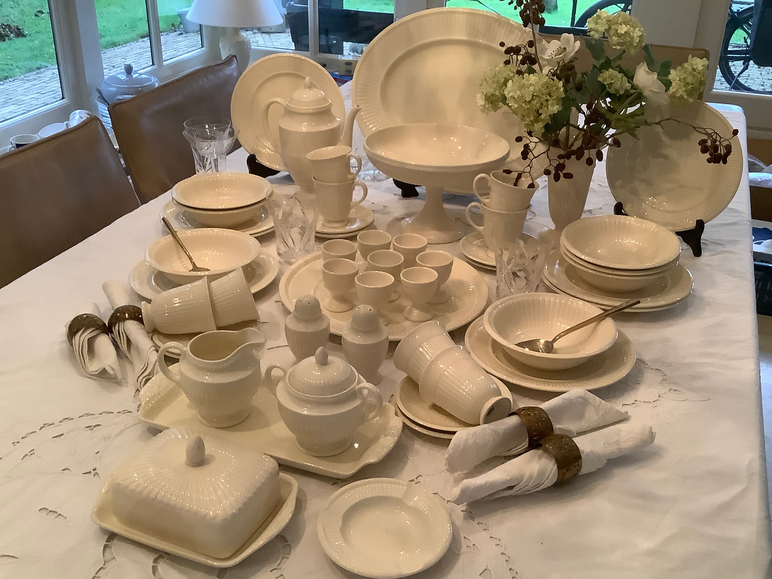 Vintage Wedgwood Edme 52-piece Creamware Dinnerware Set, 8 Place