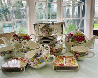 Set of 2 Gorgeous Gien France 