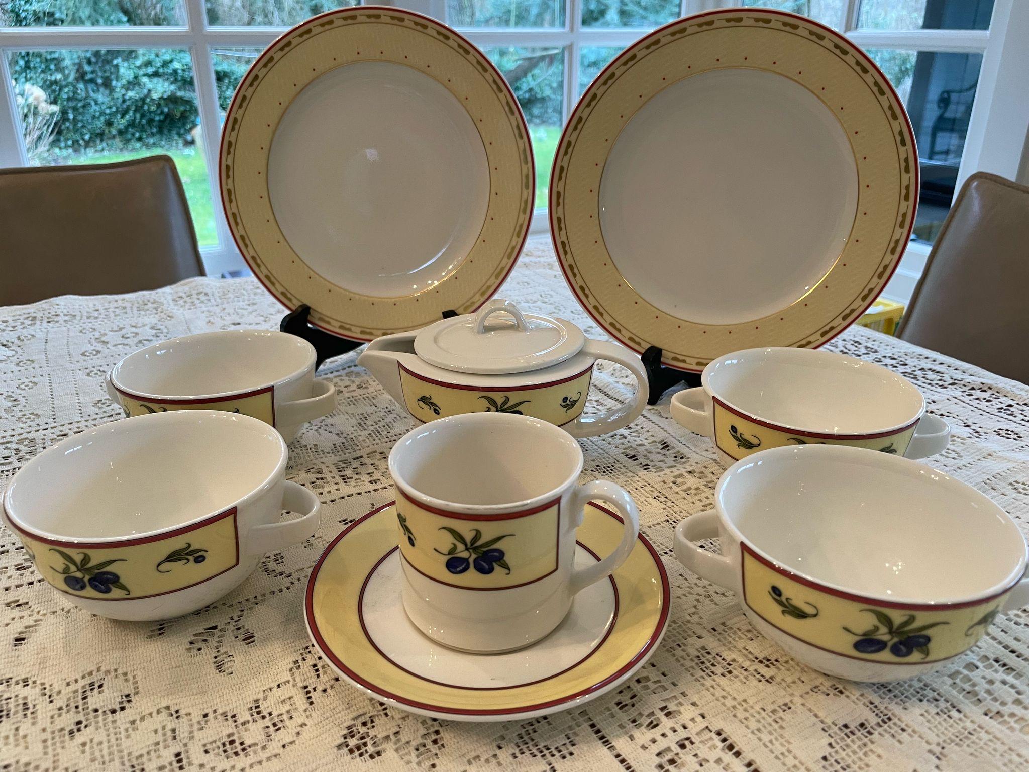 Villeroy and Boch Vavro Garden Olive Set, Vintage Porcelain Soup