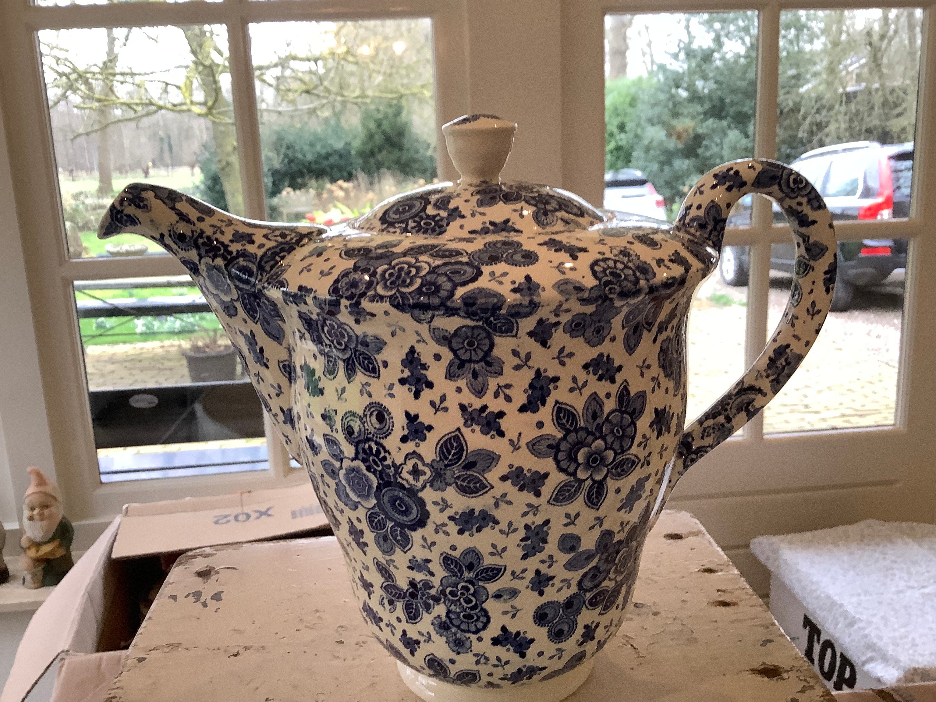 Vintage Société Céramique Beatrix Tea Set, Floral Maastricht Vintage Société Céramique Beatrix Tea Set, Floral Maastricht
