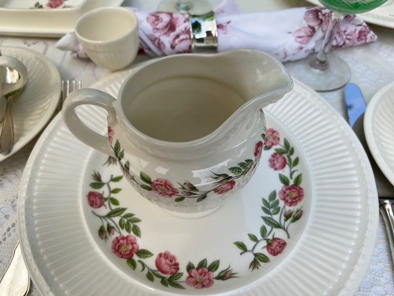 ウェッジウッド ロザリンド スープカップ＆ソーサー 2客セット 【公式