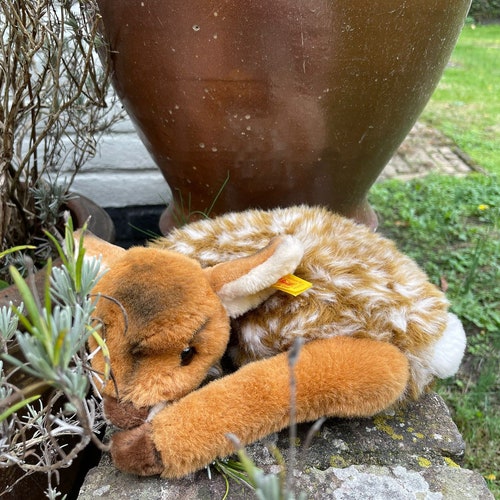Steiff lying fawn Lorli 071171, FREE SHIPPING, gift shops for her, collector’s item