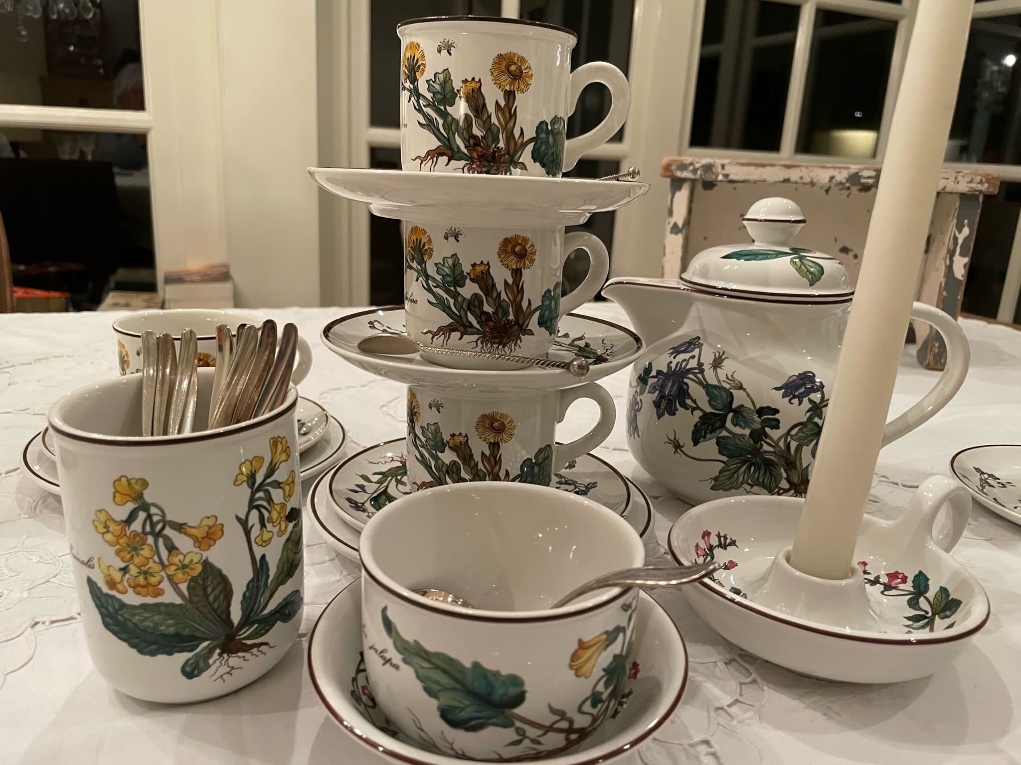 ANCIENNE ASSIETTE CREUSE Villeroy Et Boch En Porcelaine Blanche Et