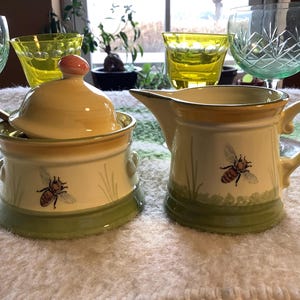 Faïencerie Zeller Bee Country suikerpot met deksel en melk , cadeau voor haar, verjaardagscadeau