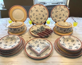 Villeroy & Boch, Collector's Plate Four Seasons NAIF Plate Villeroy & Boch, Collector's Plate Four Seasons NAIF Plate