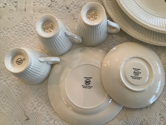 Wedgwood Moss Rose Dinner Set for 6 Place Settings, Wedding Gift