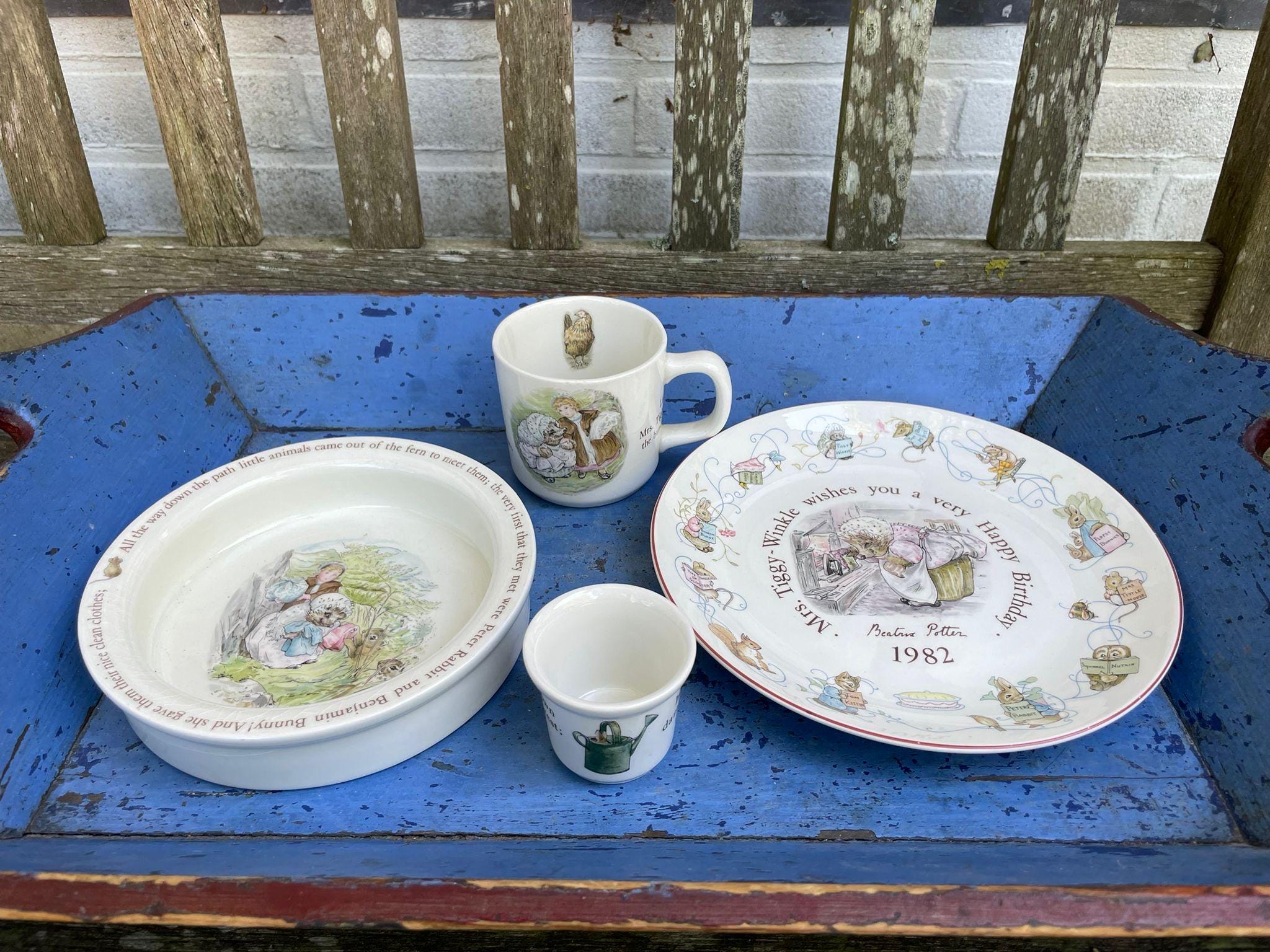 Mrs. Tiggy-Winkle 食器4点セット Vintage Wedgwood Mrs. Tiggy