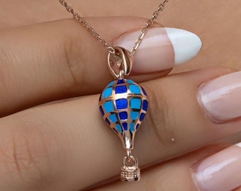 Halsband med varmluftsballong i sterlingsilver: Emaljhänge i Kappadokien