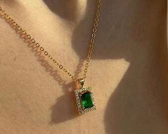 Collier rectangle vert baguette - pendentif baguette - collier pour femme - cadeau pour elle - cadeau d'anniversaire - zircon - délicat - minimaliste