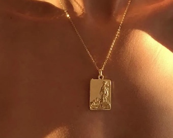 Gold Birth of Venus Necklace: Handmade Greek Goddess Pendant