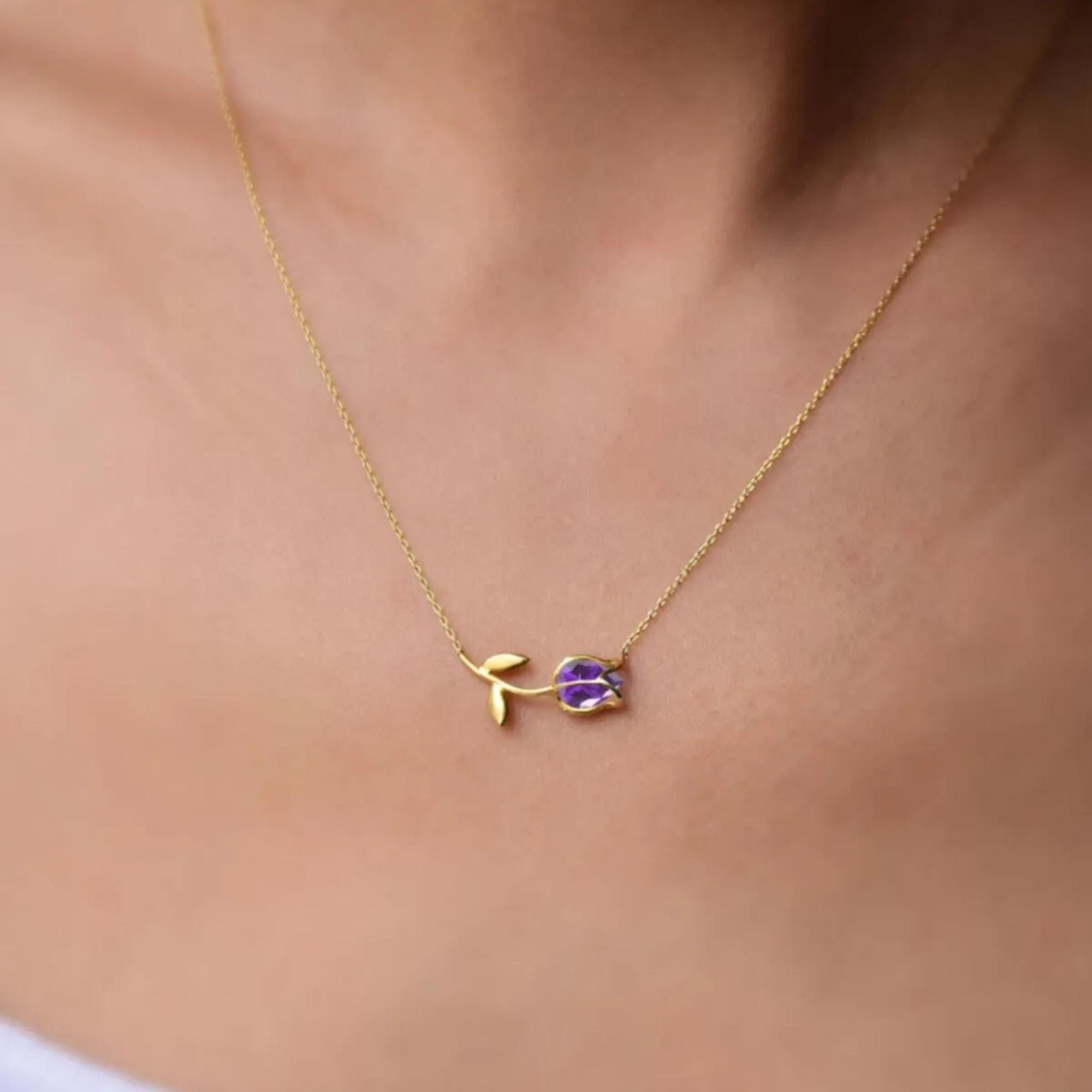Collana Tulipano In Argento 925 Con Pietra Di Luna | Ciondolo Floreale 'Amore' Con Zirconi | Gioiello Elegante Regalo Per Donna