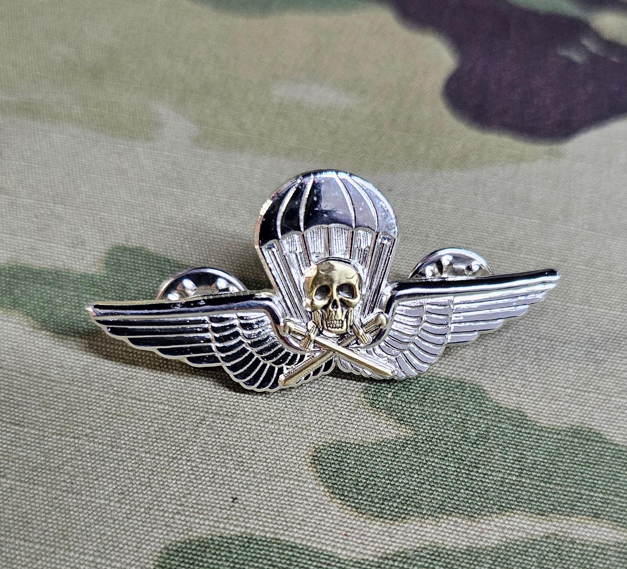 Miniature Hungary / Hungarian 1940 / 2021 M Parachutist