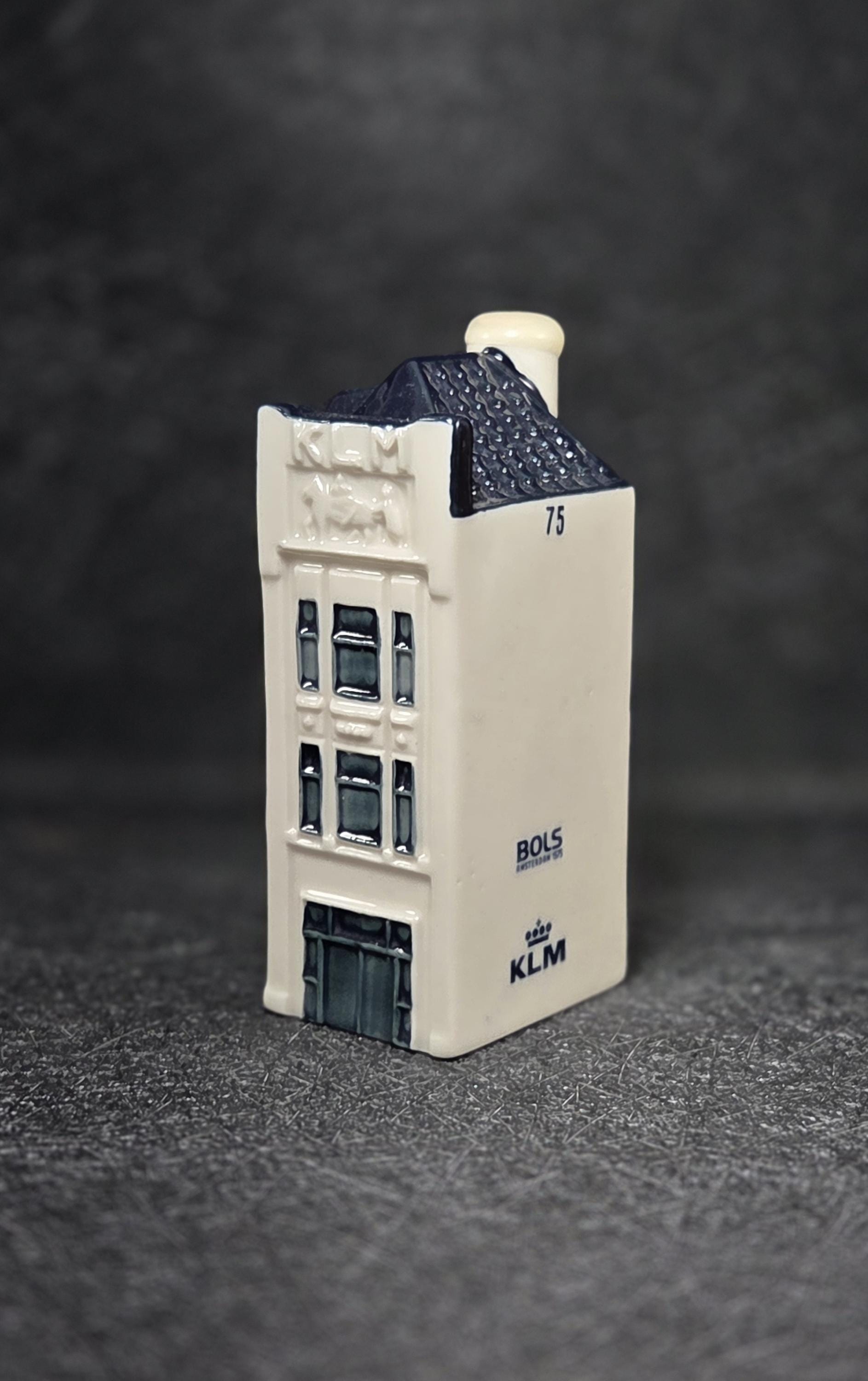 KLM Delft Blue House #75 Howeg 9-11 the 75th Anniversary Edition