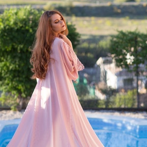 Honeymoon gowns images discount