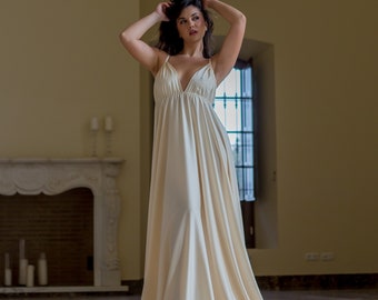 Bridal nightgown, Wedding nightgown, Bridal nightwear, Luxury white  nightgown, Satin nightwear romantic, Italian satin nightgown, Nightdress