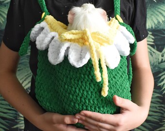 Guinea Pig Carrier: Daisy Bonding Pouch, Small Pet Cozy Scarf