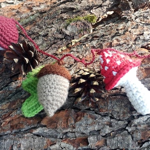 Autumn Garland: Guinea Pig Cage Decor with Pine Cones