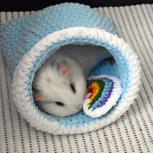 Stay open snuggle sack and pillow - Small pet bedding - Sleeping bag and pillow for guinea pig, hedgehog, rat and other small animals