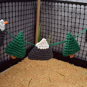 Guinea pig mountains garland for cage. Guinea pigs accessories. Small pet toys.