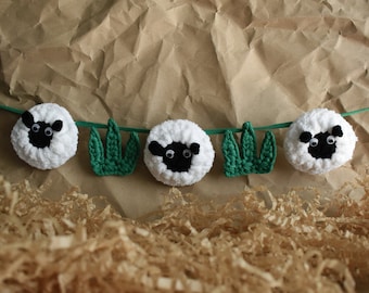 Sheeps garland for guinea pig cage. Guinea pigs accessories. Small pet toys.