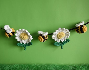 Bees and flowers  garland for cage decoration. Guinea pigs accessories. Small pet toys.