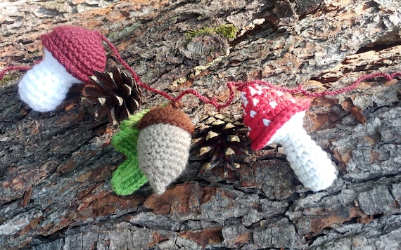 Autumn Garland: Guinea Pig Cage Decor with Pine Cones