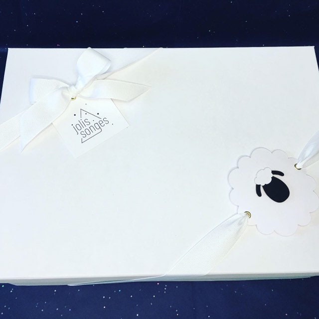 Boîte Cadeau Blanche et Ruban Blanc