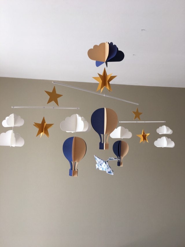 Mobile Bébé Montgolfières Étoiles Origami Colombe Bleu Beige Montessori Nuages