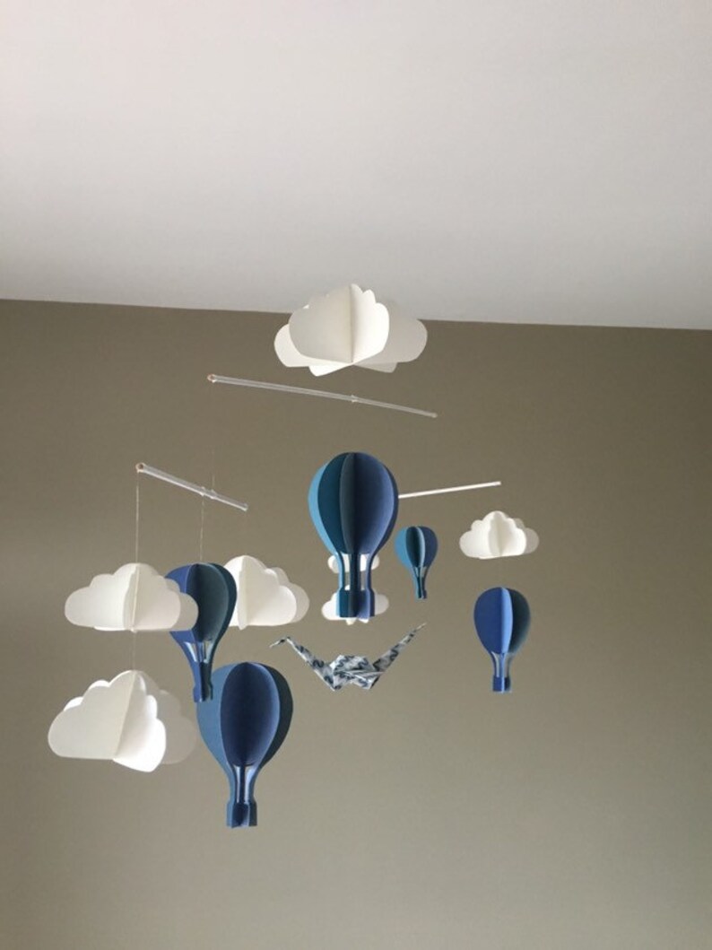 Mobile bébé cinétique montgolfières origami bleu gris nuages blanc image 6