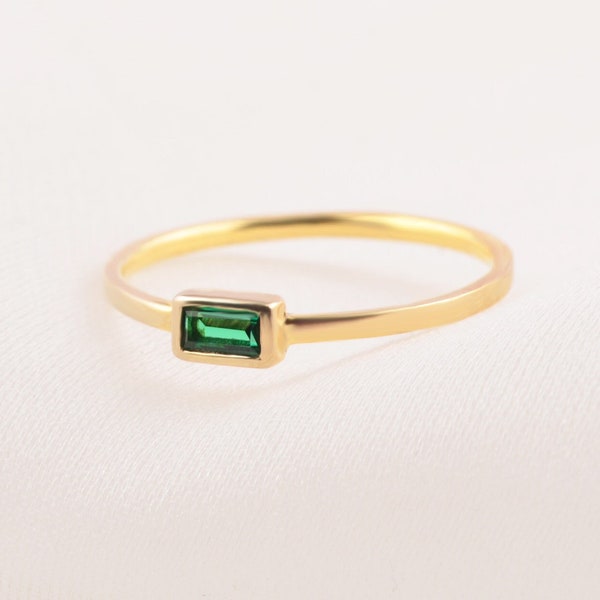 Emerald Ring / Emerald 4x2mm Baguette Gemstone Ring / Micron Gold Plated Sterling Brass Ring / Minimalist Ring / Christmas Gift Ring