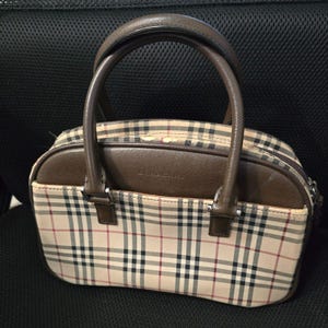Burberry bag vintage - Etsy 日本