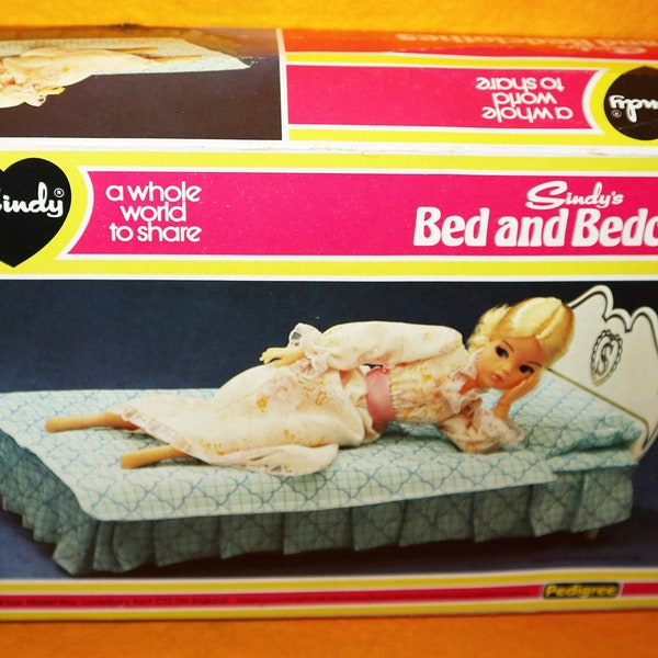 Vintage 1970s Pedigree Sindy's Bed and Bedclothes Ref. No. 44503 Boxed Furniture For Sindy Dolls House Bedroom