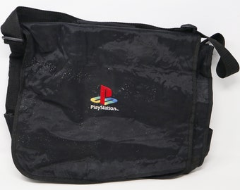 PlayStation メッセンジャーバッグ グレー Bioworld Playstation Console Shaped Messenger Bag, Grey, 40