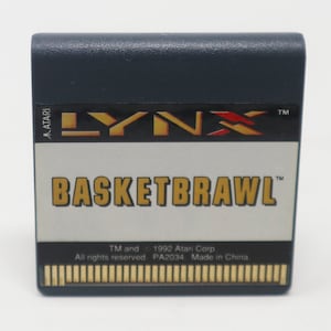 Karta do gry wideo Atari Lynx Basketbrawl z lat 90. z rocznika 1992, retro